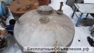 Объем 2,3 куб.м., емкость нержавеющая, вертикальная