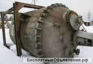 Реактор эмалированный, объем 6,3 куб.м., рубашка, мешалка, зеленная эмаль