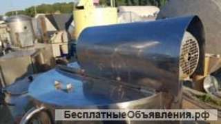 Емкость нержавеющая, объем — 0,14 куб.м., рубашка, термос, эл. нагрев, мешалка