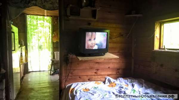 Шикарный участок 25 соток ИЖС в лесу под Печорами, бытовка и баня