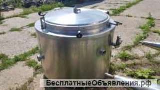 Емкость нержавеющая, объем — 0,3 куб.м., рубашка, термос