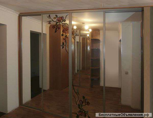 Шкафы купе разнообразного дизайна и исполнения