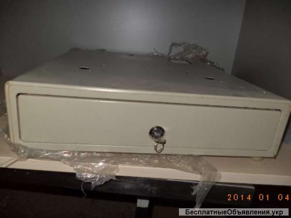 Кассовый ящик