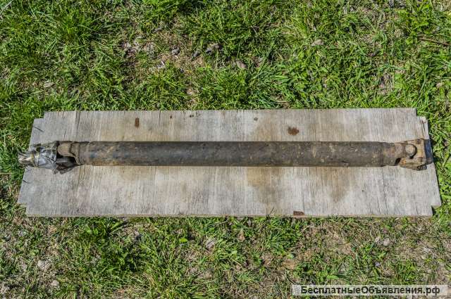 Вал карданный в сборе NISSAN 37000-06N00