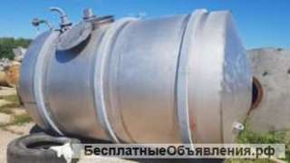 Емкость нержавеющая, объем -13 куб.м., горизонтальная