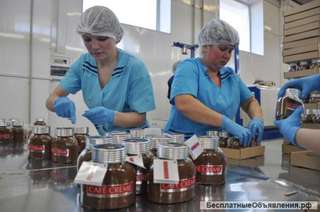 Упаковщики на фабрику кофе