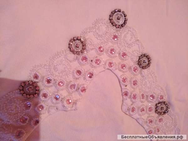 Кофту с вышивкой