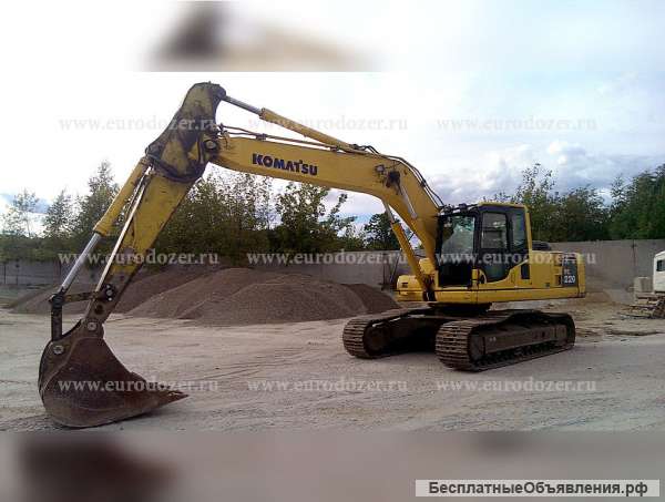 Гусеничный экскаватор KOMATSU PC220