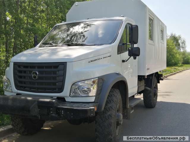 Автобус вахтовый на базе полноприводного SADKO NEXT c41A13