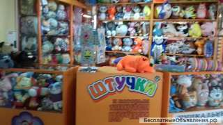 Шкафы, прилавки, стеллажи