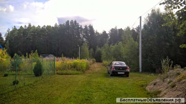Участок 25 соток ИЖС на лесной опушке в 10-ти км. от Пскова