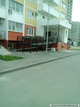Сдам офис 10 м. в цоколе за 3000. Собственник. Краснодар, ул. Кружевная, Гидрострой