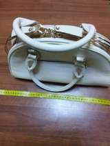 Ремонт сумок чемоданов Милютинский переулок 18 А