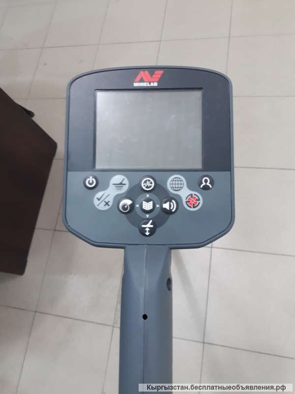 Новый Водонепроницаемый металлоискатель от компании Minelab