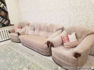 Мягкая мебель в хорошем состоянии