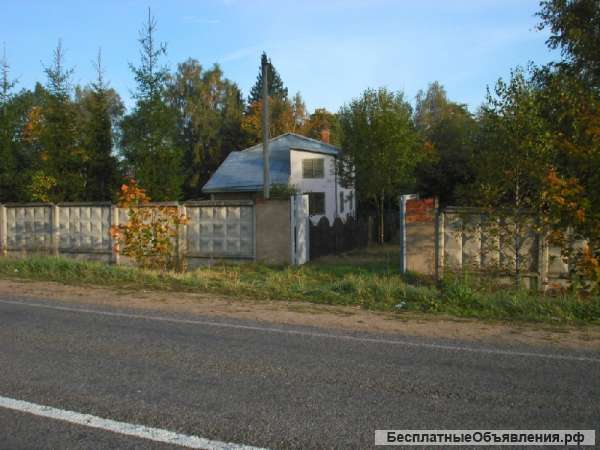 Дом около Москва-реки