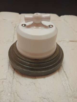 Выключатели ретро