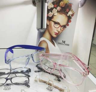 Требуется продавец- консультант и врач-оптометрист