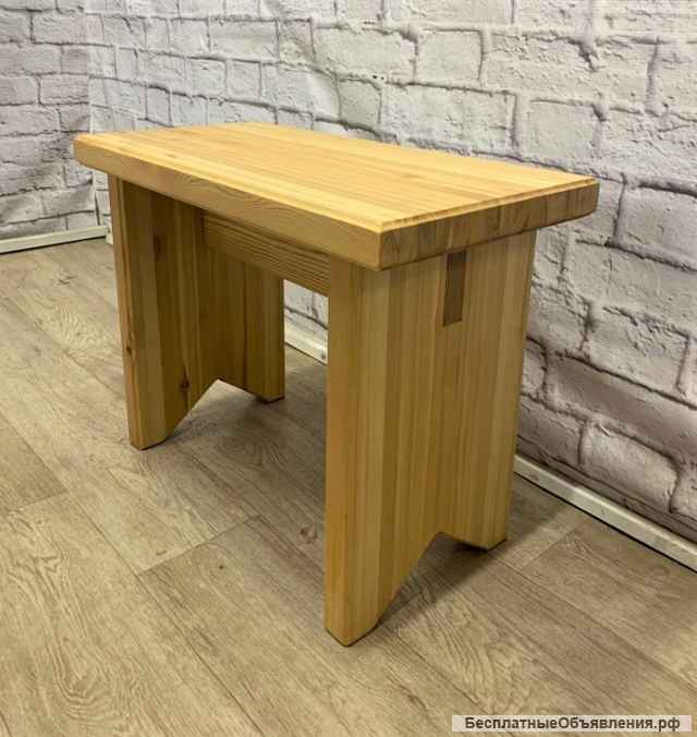 Лавочки и скамейки в баню/сауну из массива дерева