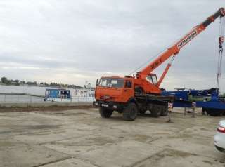 Автокран Коммунар Заказать автокран в Коммунаре аренда крана