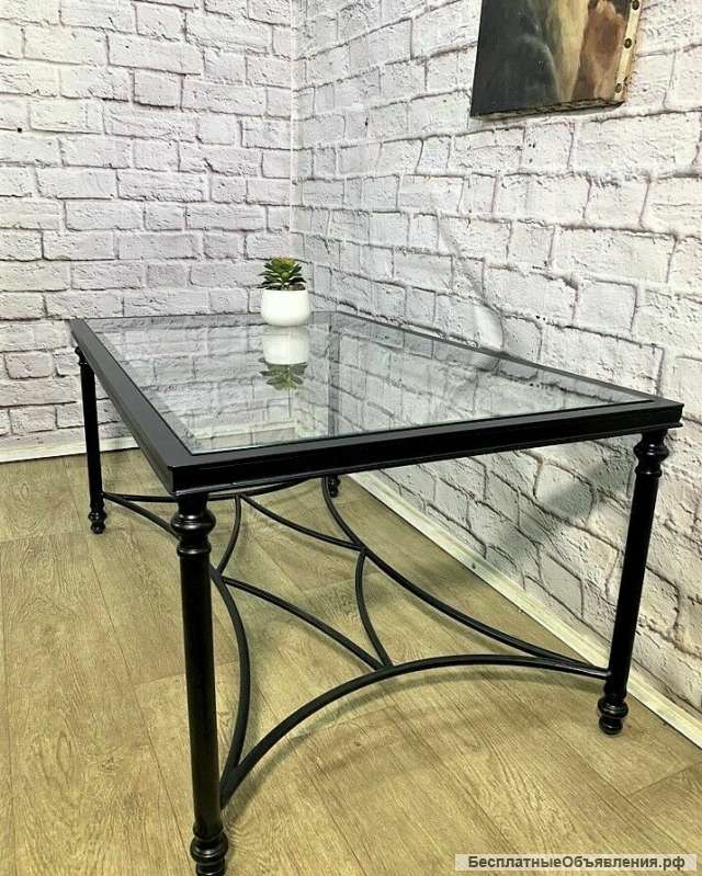 Журнальные и кофейные столики из массива ценных пород дерева