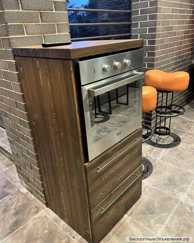 Мебель для кухни из массива ценных пород дерева