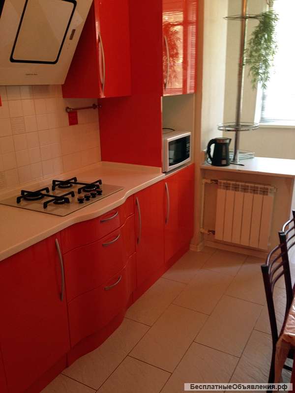 Сдаю 2к. кв. ул. Думенко 2/10п. 56м. ремонт