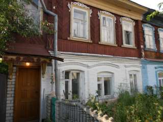 Часть двухэтажного дома, расположенный в с. Ардатов, ул. Труда