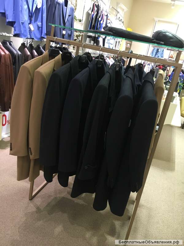 Вешала(стойки) и диваны для бутика одежды
