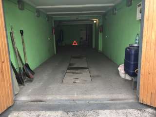 Сдам гараж 54кв