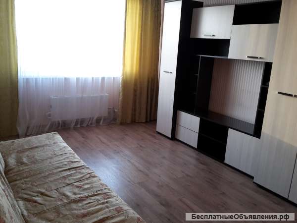 1-комн. квартиру в 7Небе 44/16/13