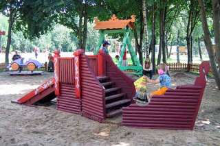 Детские горки и лабиринты для улицы и парка