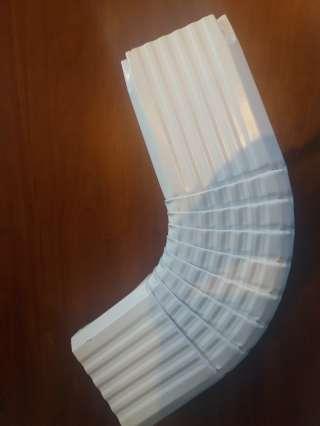 Колено трубы боковое