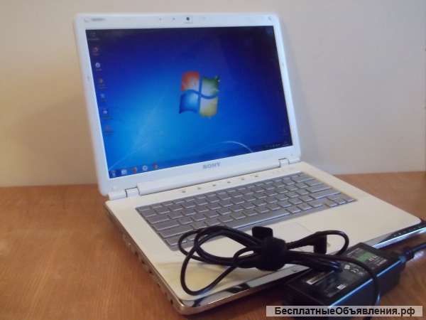 Элегантный ноутбук Sony VGN-CR31SR (14", 2 яд, 2G, HD320G)