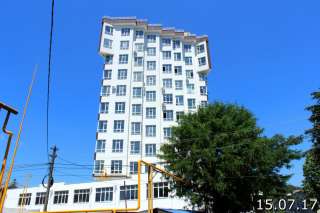 Квартиру на берегу моря