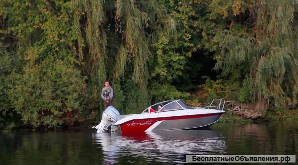 Катер (лодку) Victory 570 Cruiser