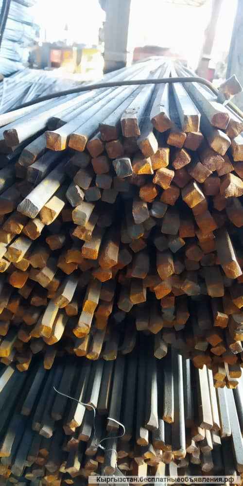 Квадрат стальной