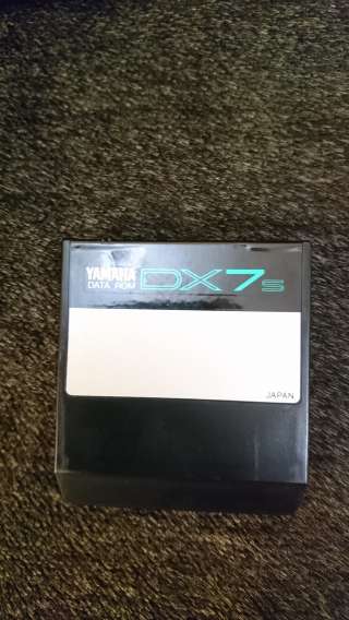 Yamaha DX7s Data ROM картридж