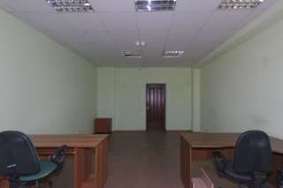 Отдельно стоящее здание площадью 780 кв.м., метро Братиславская