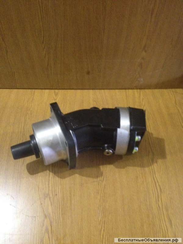 Гидронасос (шлиц.прав.вращ.; шлиц.лев.вращ.)210.12