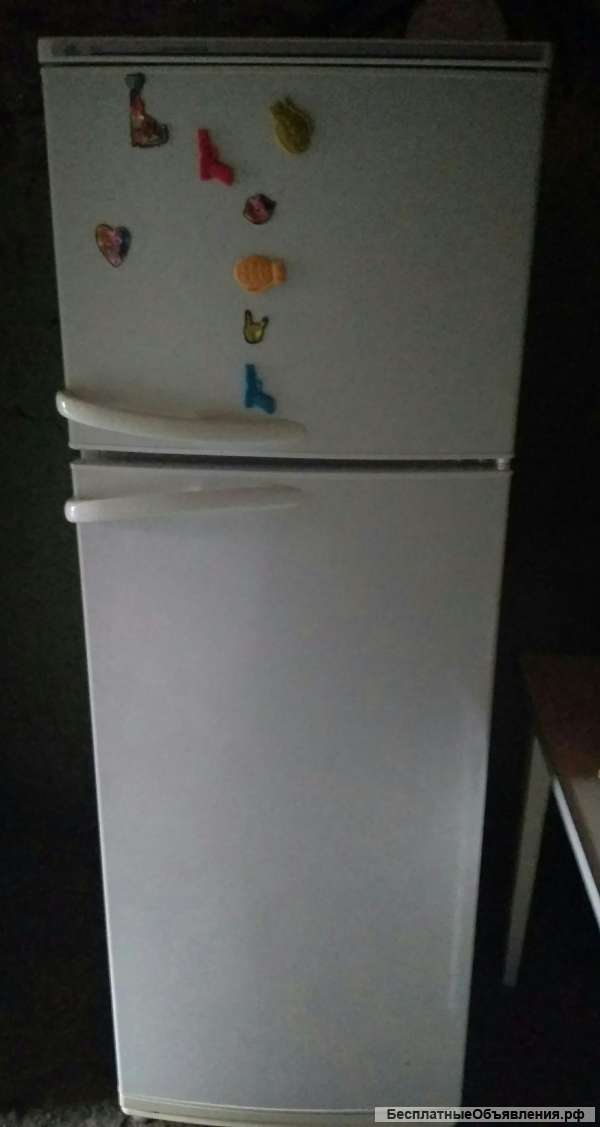Холодильник 2-х камерный. Доставка