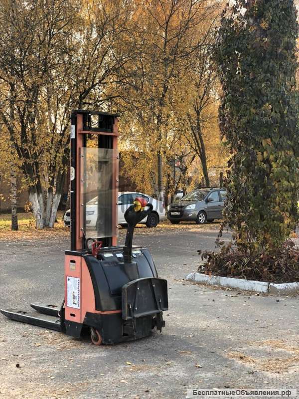 Бу электроштабелёр с высокой мачтой Lema 1,5т