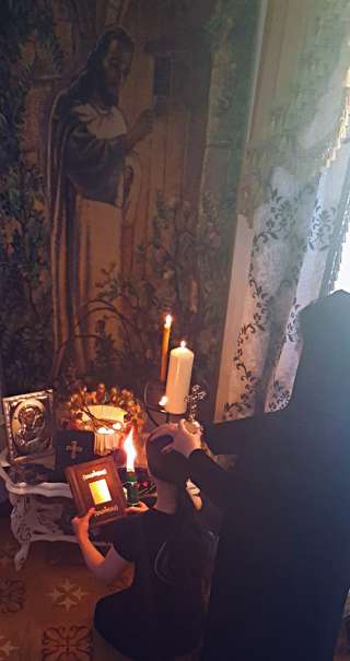 Матушка Софья. Целитель и парапсихолог. Помогу Вам изменить жизнь, наладить отношения в семье.
