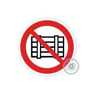 Запрещается загромождать проходы и (или) складировать Р 12