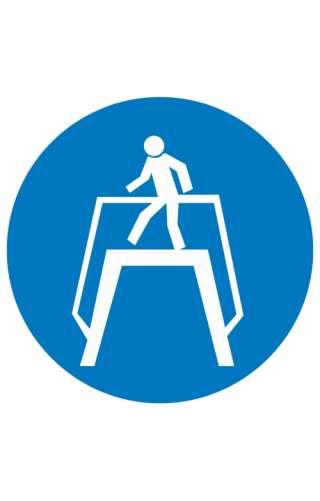 Знак «Переходить по надземному переходу» ( M 12 )