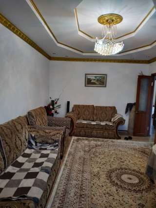 3х ком. кв 105 серии по адресу 11 мкр. Рядом два супер маркета Народный базар ш