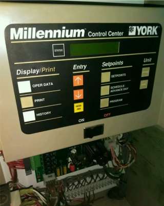 Двухконтурный чиллер york 180 кВт б/у