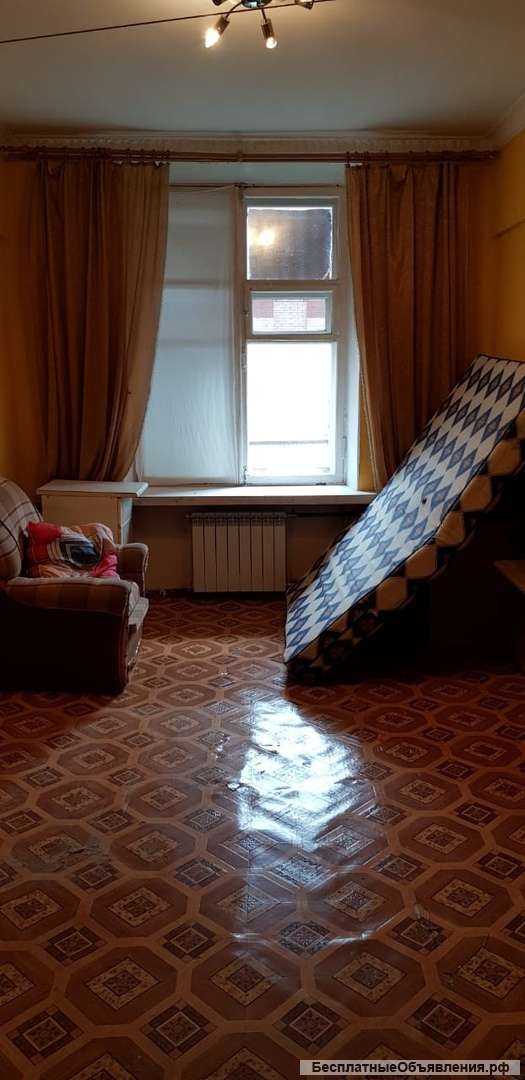 Комфортная комната в сталинском доме