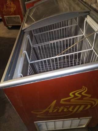 Морозильна камера лар 300 400 500л з гнутим склом бу з доставкою Івано-Франківськ