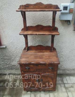 Деревянный кухонный буфет, под старину